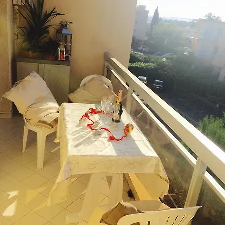 Apartman Plein Soleil Golfe-Juan